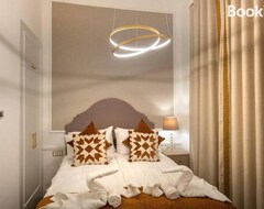 Hele huset/lejligheden Orangehomes Luxury Apartment Next To Gellert Hill (Budapest, Ungarn)