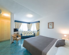 Hotel Agave Residence Inn (Pozzuoli, Italy)