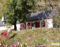 Cijela kuća/apartman Comfortable Farm House Petit Barzun, In The Parc National Pyrenees (Sers, Francuska)