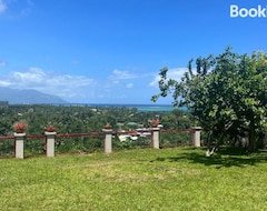 Entire House / Apartment Mataiea View House (Teva I Uta, French Polynesia)