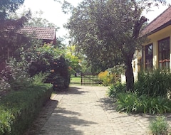 Toàn bộ căn nhà/căn hộ Serbian Village Farmhouse (Bačka Topola, Séc-bia)