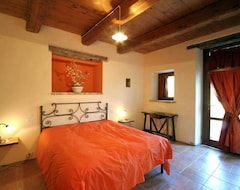 Bed & Breakfast Girfalco Country House (Urbino, Italija)