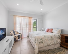 Toàn bộ căn nhà/căn hộ Cardwell Seascape Apartments (Cardwell, Úc)