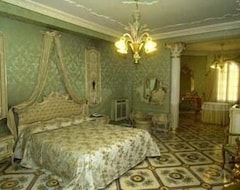 Grand Hotel La Sonrisa (Sant'Antonio Abate, Italy)