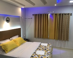 Hotel MehaKira Holiday Inn (Munnar, Indien)