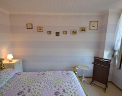 Hotel Cosy, Independent House With Terrace And Panoramic View On The Countryside! (Testico, Italy)