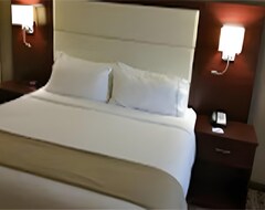 Holiday Inn Express & Suites Lantana, An Ihg Hotel (Lantana, Sjedinjene Američke Države)