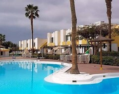 Hotel Capri (Maspalomas, Spain)