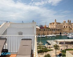 Toàn bộ căn nhà/căn hộ Traditional & Modern Maltese Townhouse - Rooftop Terrace And Sea Views, Close To Birgu Waterfront (Bormla, Malta)