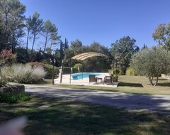 Hotel Comfortable Villa - Heated Pool -calme Park ClÔturÉ--assured Near Town (Fayence, Frankrig)