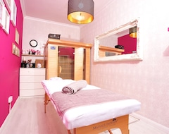 Koko talo/asunto The Beauty Rooms (Liverpool, Iso-Britannia)