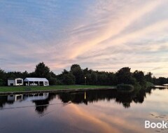 Camping de Kleine Wielen (Leeuwarden, Holanda)