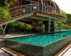 Otel Emerald Patong New Modern Studio (Phuket-Town, Tayland)