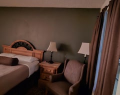 Khách sạn Econo Lodge (Eagle Nest, Hoa Kỳ)