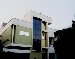 Hotelli Falcons Nest Suites (Hyderabad, Intia)