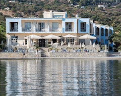 Khách sạn Pedi Beach Hotel (Symi - Town, Hy Lạp)