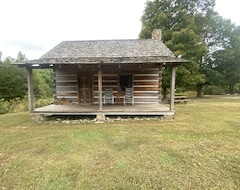 Hele huset/lejligheden Cozy Log Cabin Near Buffalo River (Yellville, USA)