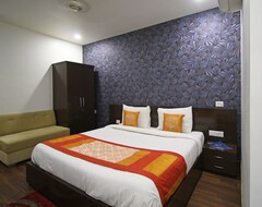 Hotel OYO Flagship 6631 Abhay Palace Vaishali (Ghaziabad, Indija)
