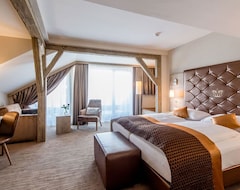 Khách sạn Premium Double Room With Terrace - Hotel Krone (Mondsee, Áo)