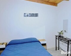 Entire House / Apartment La Guanaca (Perito Moreno, Argentina)