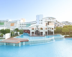 Khách sạn Cornelia Diamond Golf Resort & Spa (Belek, Thổ Nhĩ Kỳ)