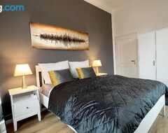 Toàn bộ căn nhà/căn hộ Wohnung In Radebeul (Radebeul, Đức)