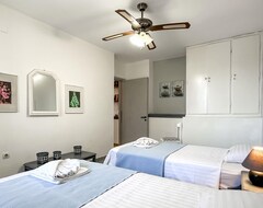 Toàn bộ căn nhà/căn hộ 2 Bedroom Accommodation In Aghios Dimitris/m. (Itilo, Hy Lạp)