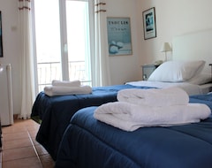 Hotelli Blue Dolphin (Batsi, Kreikka)