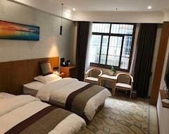 Khách sạn Longhua Hotel (Wushan, Trung Quốc)