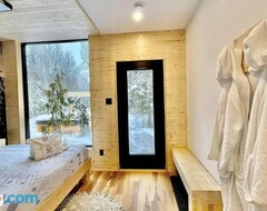 Toàn bộ căn nhà/căn hộ Oniea L Sauna & Spa (Petite-Rivière-Saint-Francois, Canada)