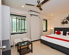 Khách sạn OYO 27751 Ashwarya Service Apartment (Mumbai, Ấn Độ)