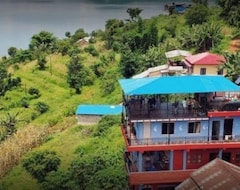 Khách sạn Lake Front Guest House (Pokhara, Nepal)