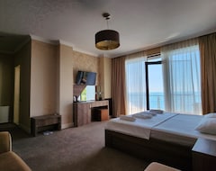 Hotel Montana (Batumi, Georgia)