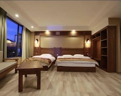 Hotel Chp. (Lijiang, Kina)