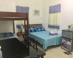 Pensión Blue Summer Suites (Dauis, Filipinas)