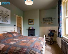 Bed & Breakfast Long Man Inn (Polegate, Vương quốc Anh)