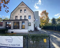 Khách sạn Hotel Falk (Hamburg, Đức)