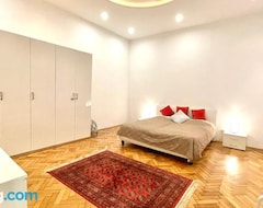 Tüm Ev/Apart Daire Amazing Swedish 3 Rooms Apartment In The City (Budapeşte, Macaristan)