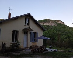 Cijela kuća/apartman Grande Maison Au Clame Et En Pleine Nature, Vue Imprenable! (Lavans-lès-Saint-Claude, Francuska)