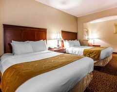 Hotelli Comfort Suites East Brunswick (East Brunswick, Amerikan Yhdysvallat)