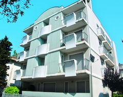 Khách sạn Holiday apartment Residency Manuela (Riccione, Ý)
