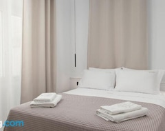Tüm Ev/Apart Daire Istion Andros Luxury Suites (Andros - Chora, Yunanistan)