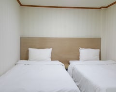 Khách sạn Hotel Daewoo Inn (Seoul, Hàn Quốc)