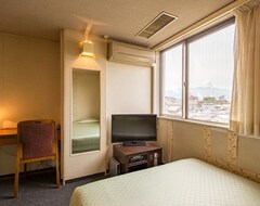 Hotelli Kawanoe Business (Shikokucho, Japani)