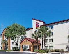 Hotelli Red Roof PLUS+ Gainesville (Gainesville, Amerikan Yhdysvallat)