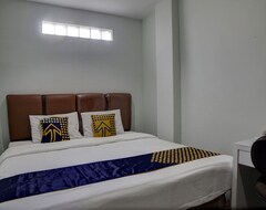 Hotel Spot On 92822 Finest House (Medan, Indonesia)