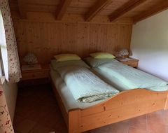 Koko talo/asunto Connys Landhaus (Alpbach, Itävalta)