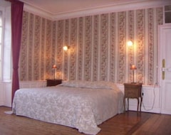 Khách sạn Chateau De La Coutanciere - Hotel & Restaurant (Brain-sur-Allonnes, Pháp)