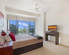 Hotel Space Holiday Apartments (Maroochydore, Australia)