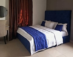 Khách sạn Etraver (excel Lounge And Hotel) (Lekki, Nigeria)